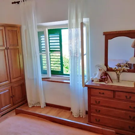 Hazdovac - Two Bedroom With Terrace And Sea View
